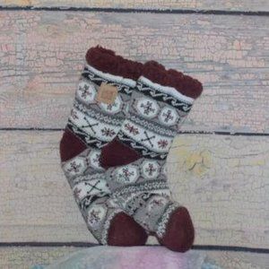 Warm Cozy Mukluks Socks Slippers Anti-Slip Large Maroon 9-10